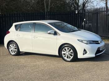 Used Toyota Auris 2013 for sale - 73811388: Photo