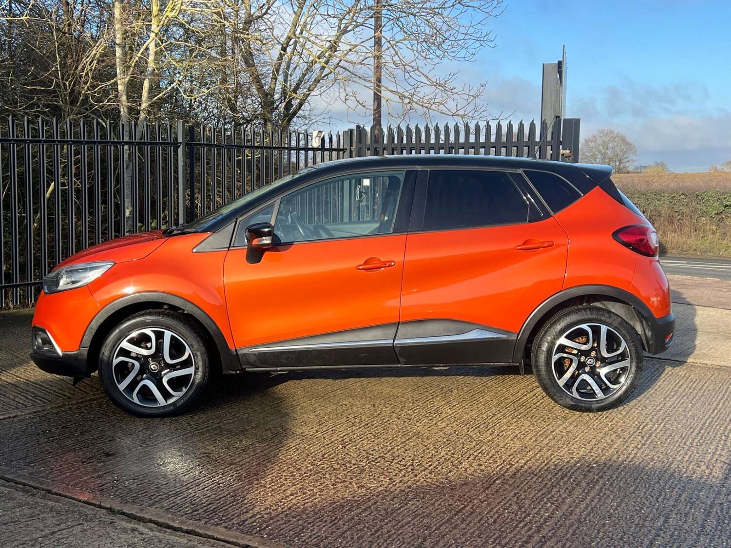 Used Renault Captur 2017 for sale - 77350965: Photo 13