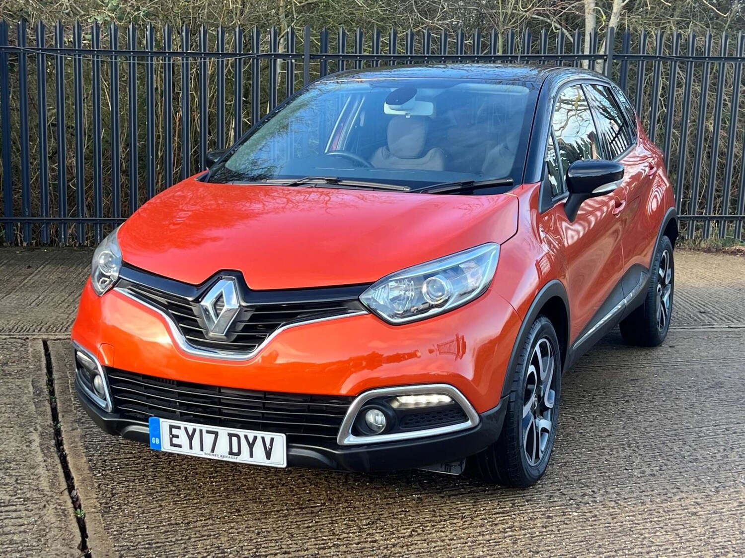 Used Renault Captur 2017 for sale - 77350965: Photo 16