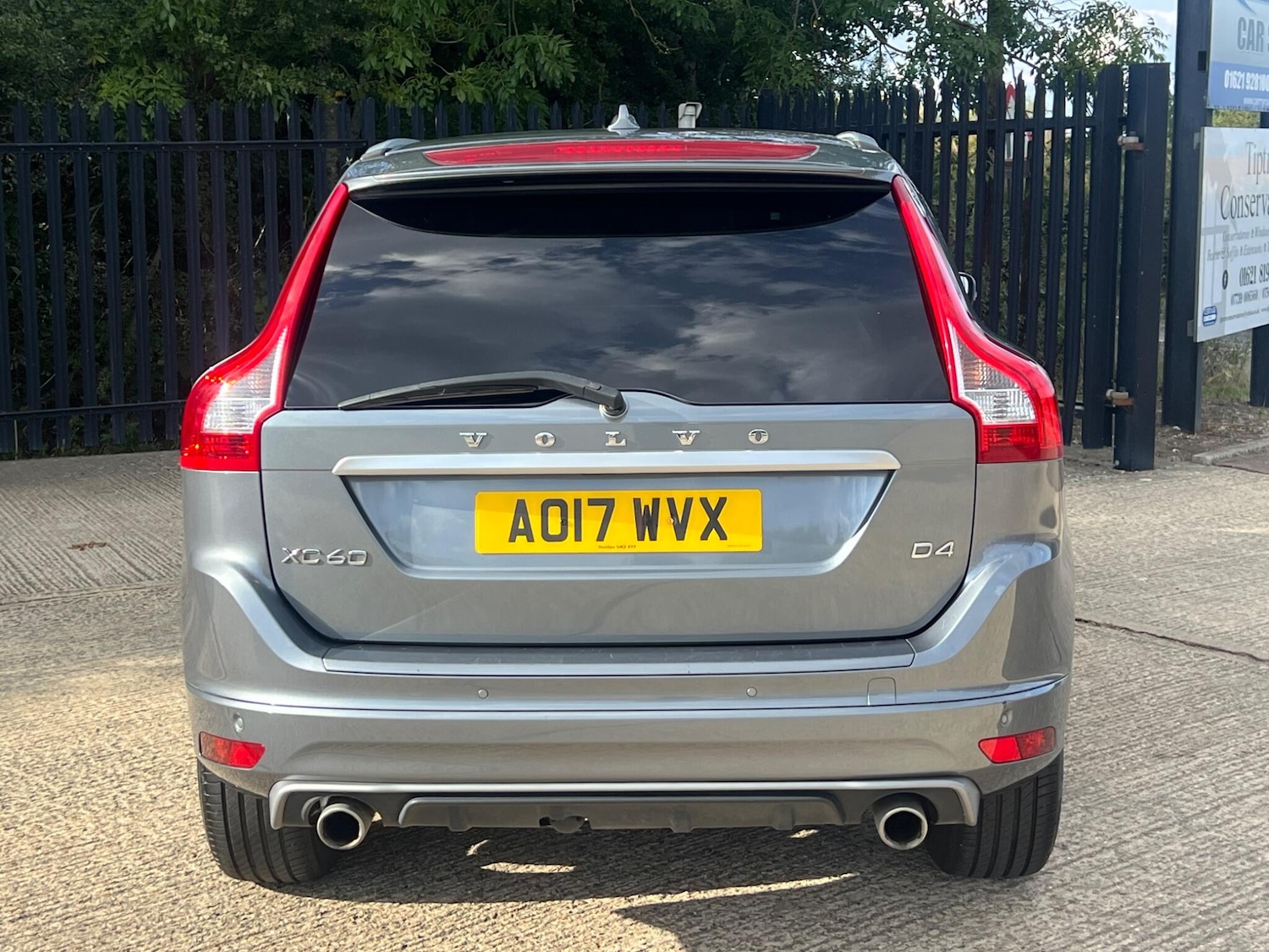 Used Volvo XC60 2017 for sale - 76059682: Photo 11