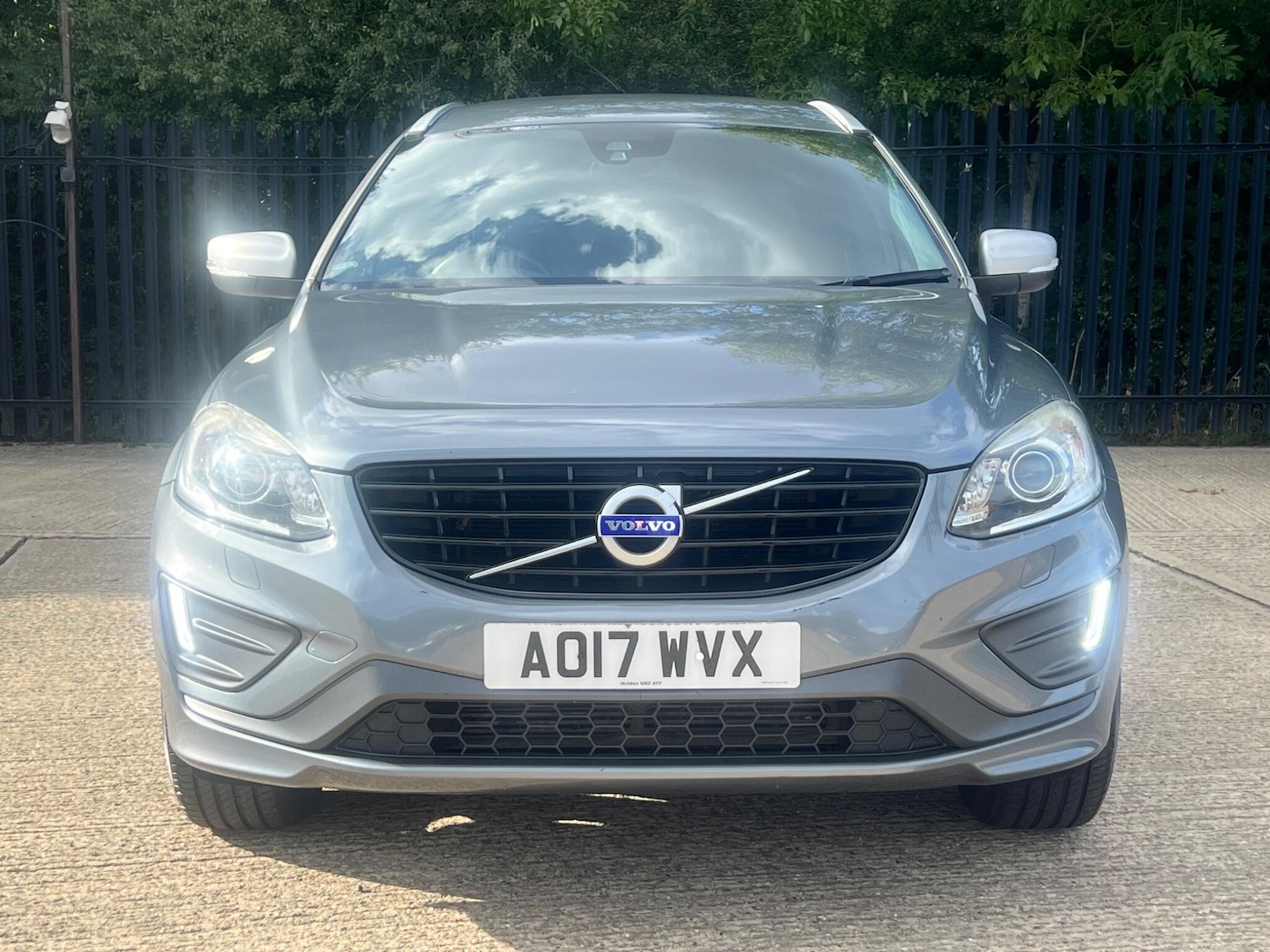 Used Volvo XC60 2017 for sale - 76059682: Photo 18