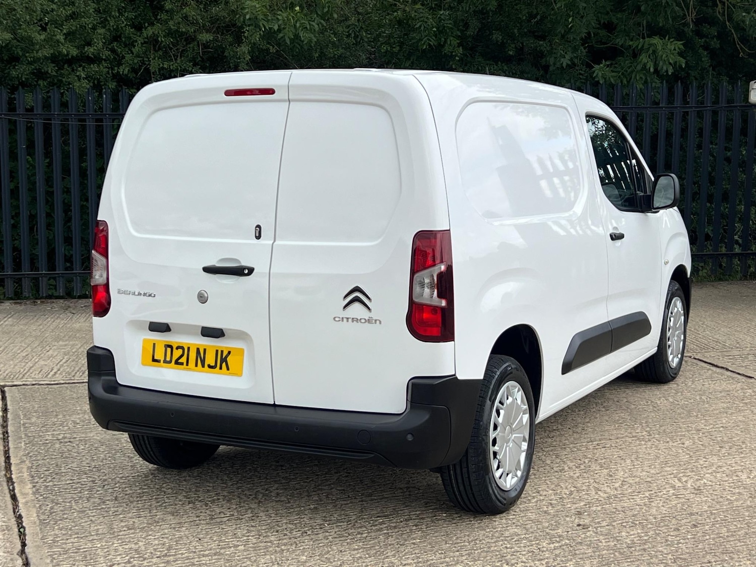 Vehicle 22