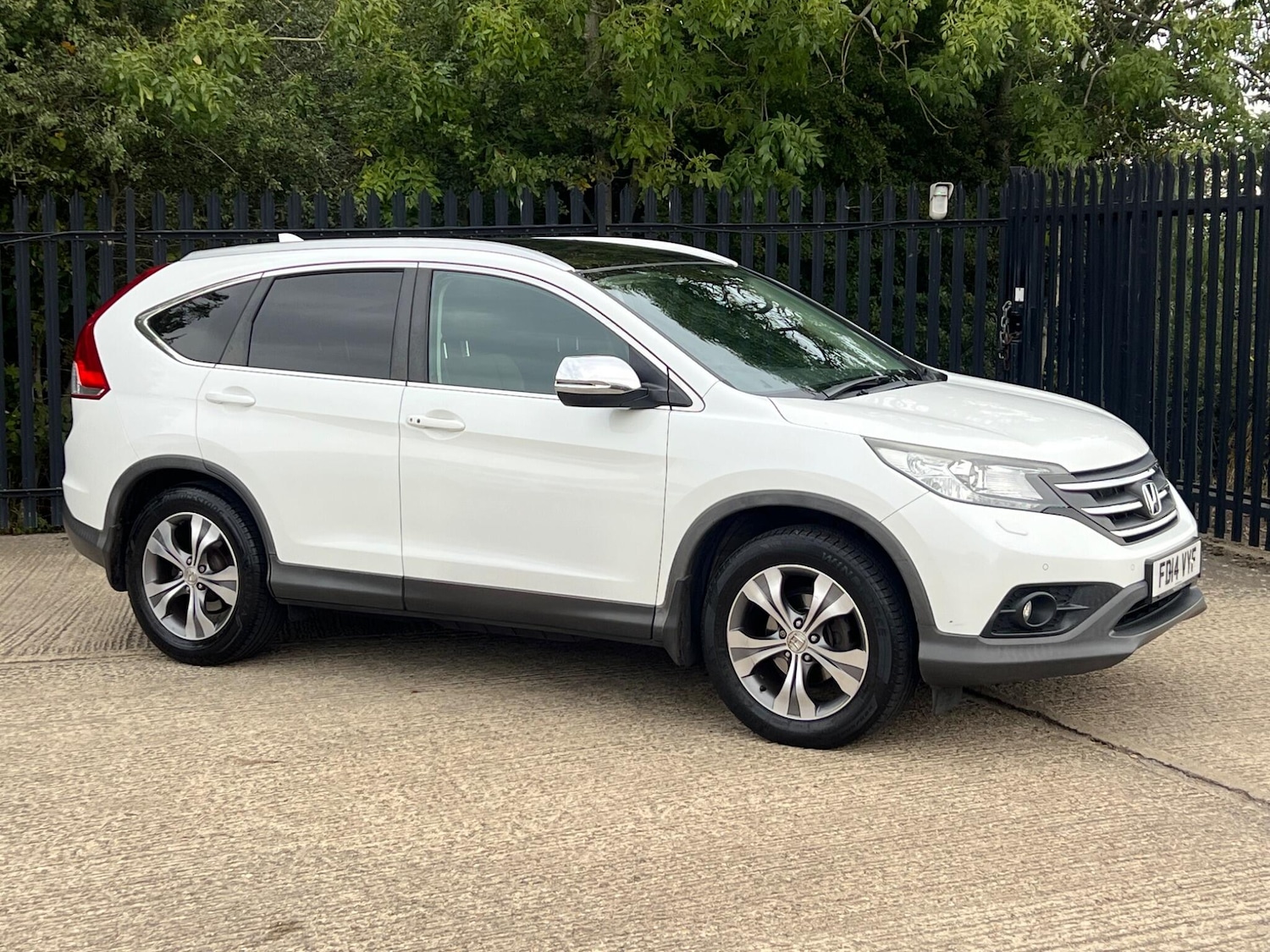 Used Honda CR-V 2014 for sale - 76989298: Photo 19
