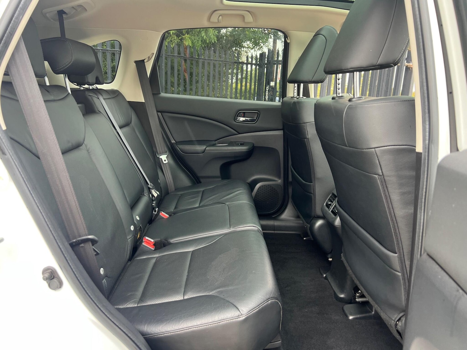 Used Honda CR-V 2014 for sale - 76989298: Photo 28