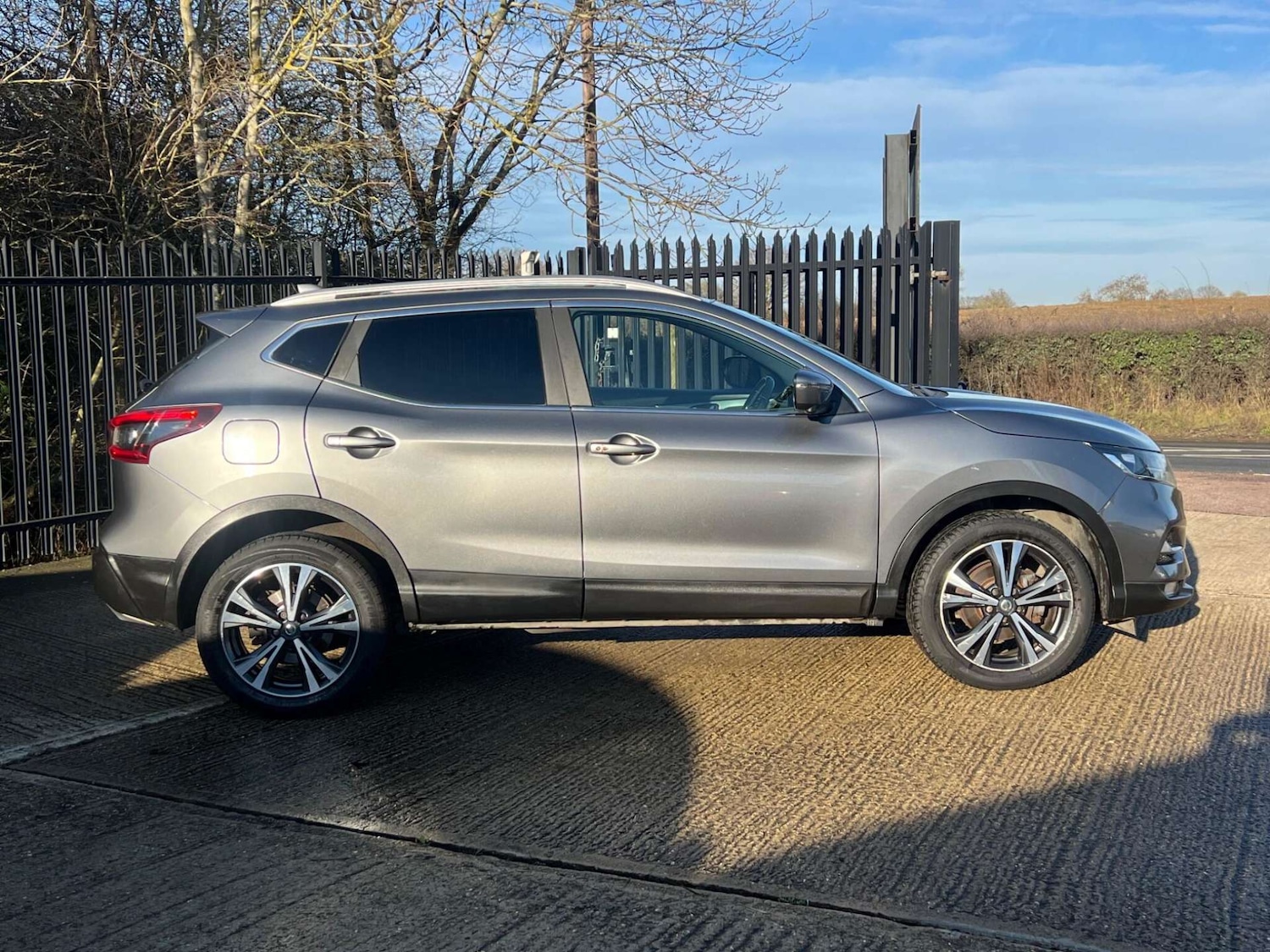 Used Nissan Qashqai 2017 for sale - 77350966: Photo 14