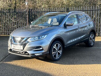 Used Nissan Qashqai 2017 for sale - 77350966: Photo