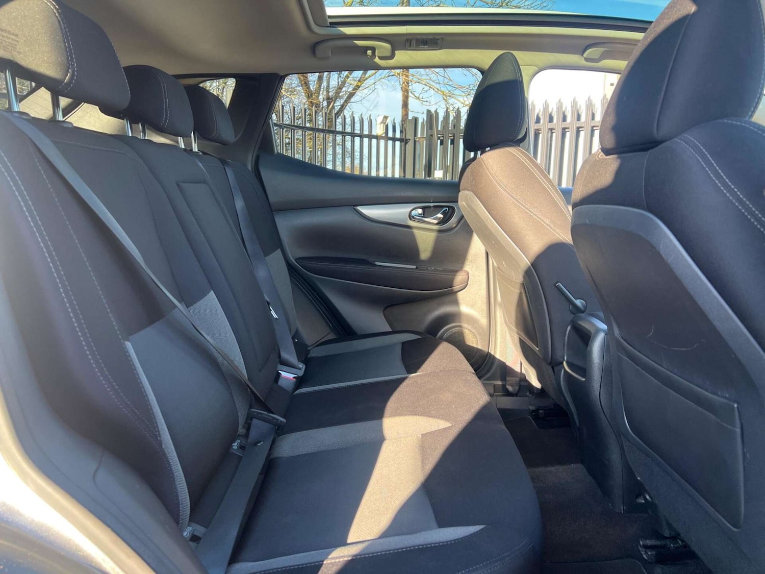 Used Nissan Qashqai 2017 for sale - 77350966: Photo 26