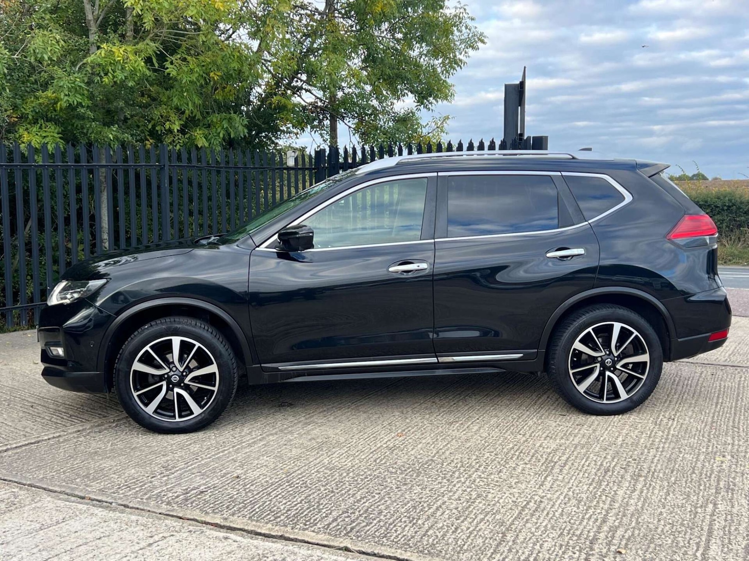 Used Nissan X-Trail 2018 for sale - 77350986: Photo 14