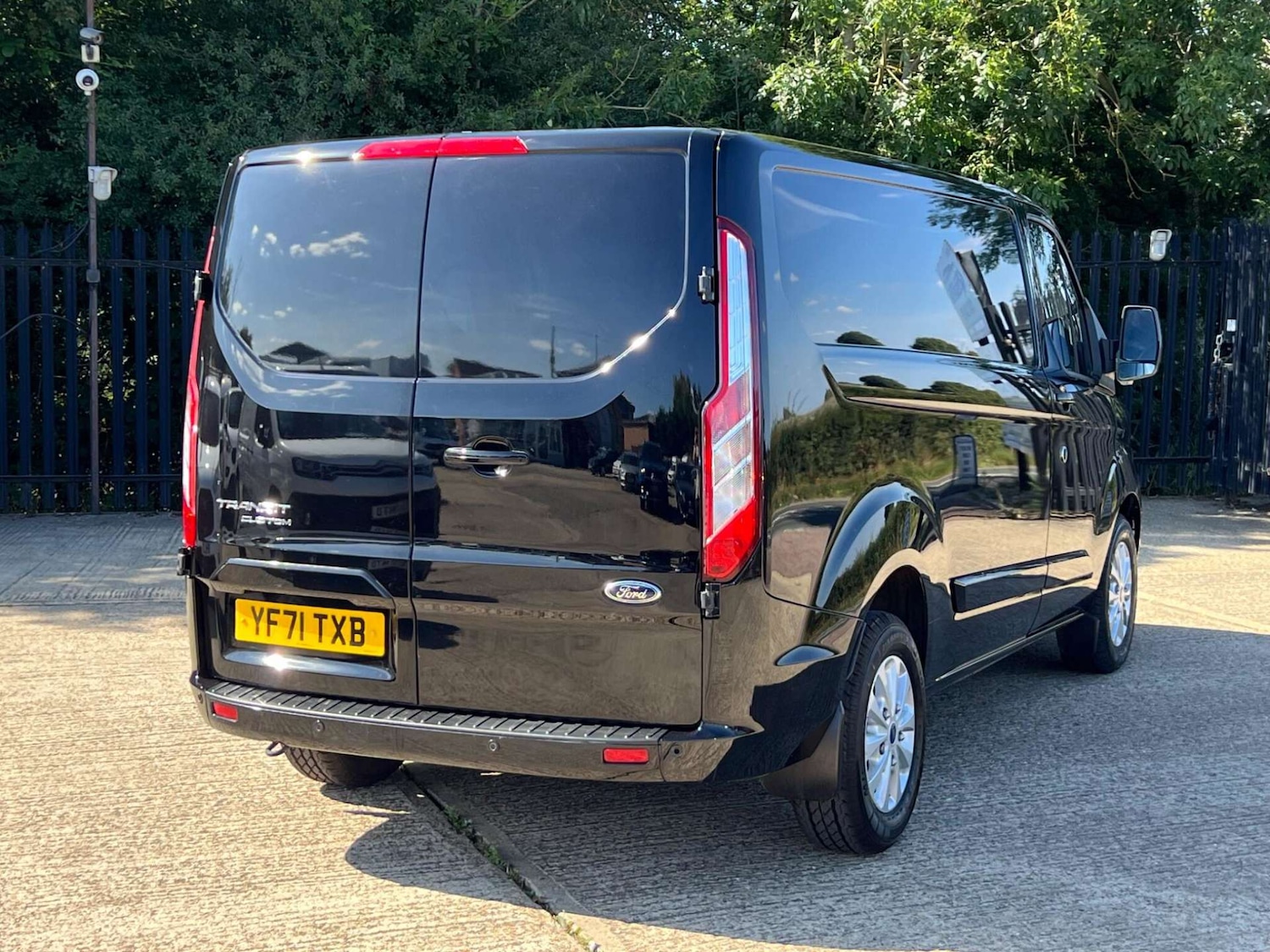 Used Ford Transit Custom 2021 for sale - 77350994: Photo 21