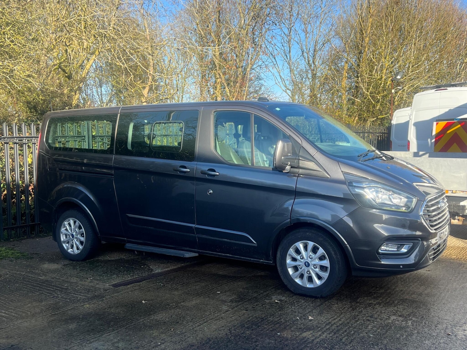 Used Ford Tourneo Custom 2021 for sale - 76832797: Photo 2