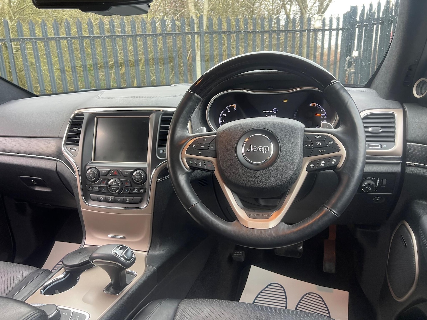 Used Jeep Grand Cherokee 2015 for sale - 77108871: Photo 27