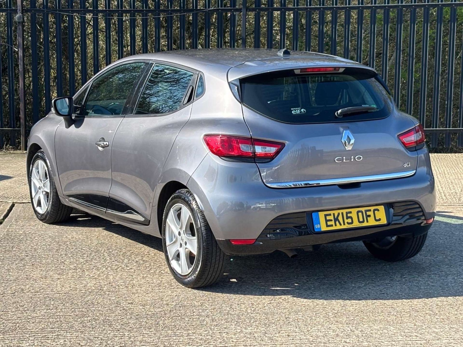 Used Renault Clio 2015 for sale - 77963161: Photo 18