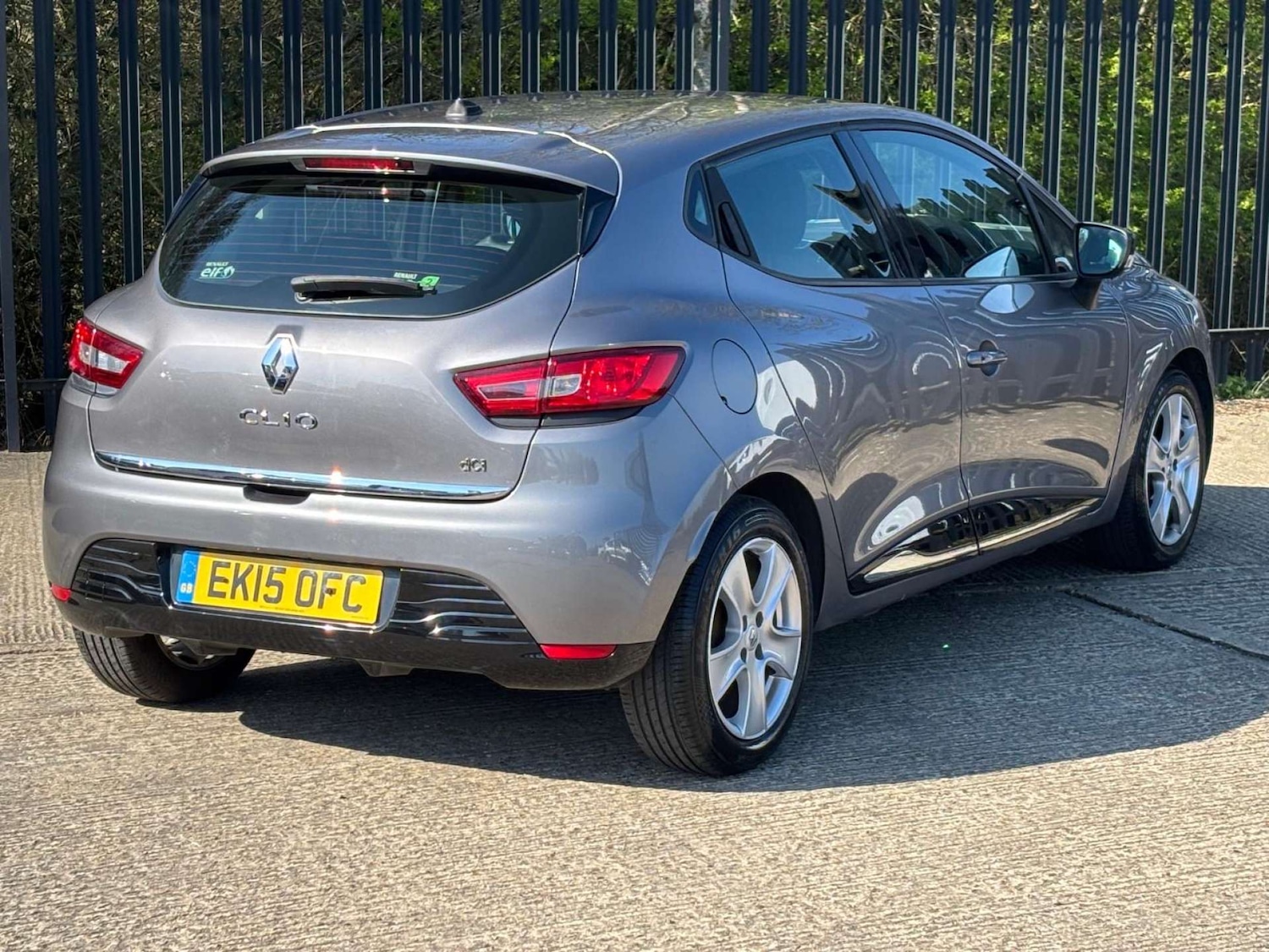 Used Renault Clio 2015 for sale - 77963161: Photo 19