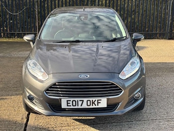 Used Ford Fiesta 2017 for sale - 77393386: Photo