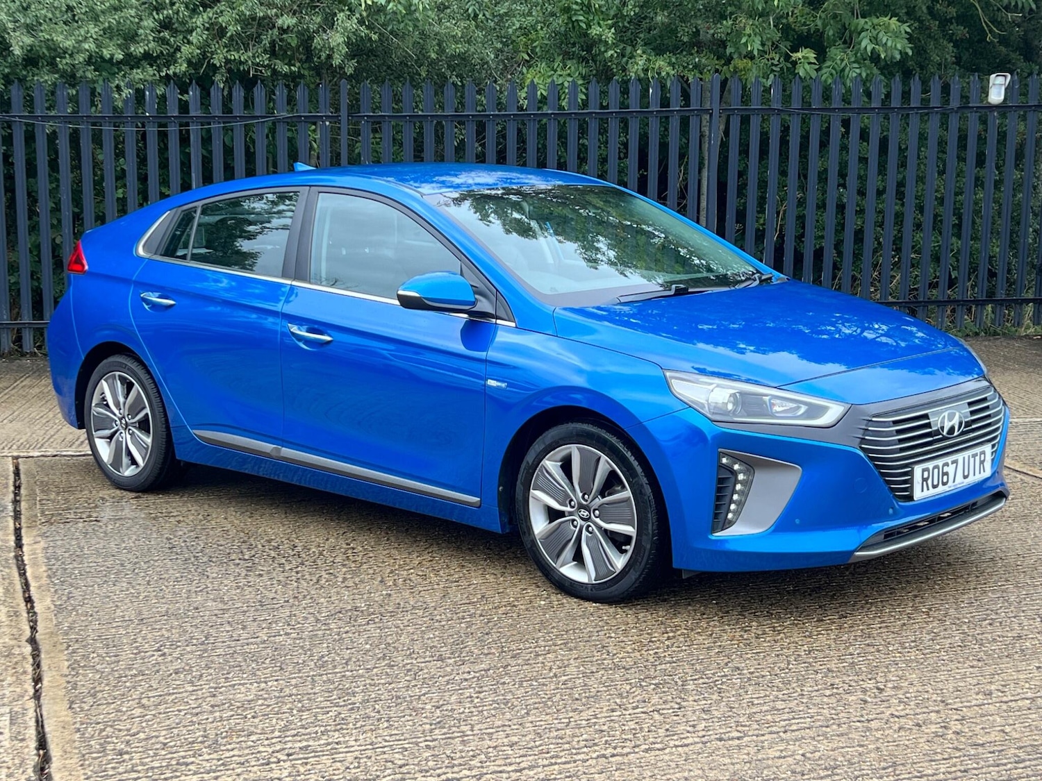 Used Hyundai IONIQ 2017 for sale - 75915533: Photo 3