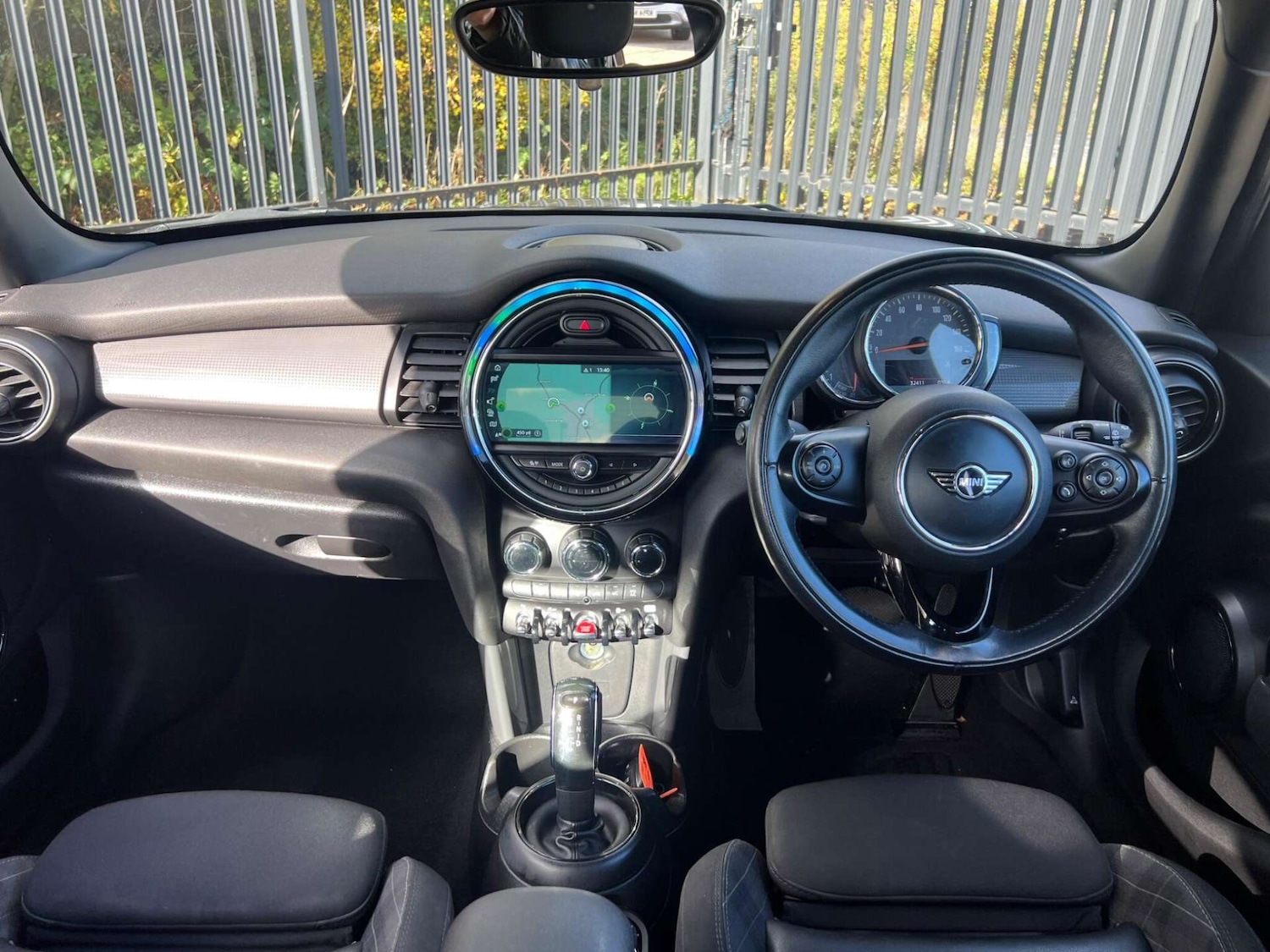 Used MINI Hatch 2018 for sale - 77350976: Photo 23