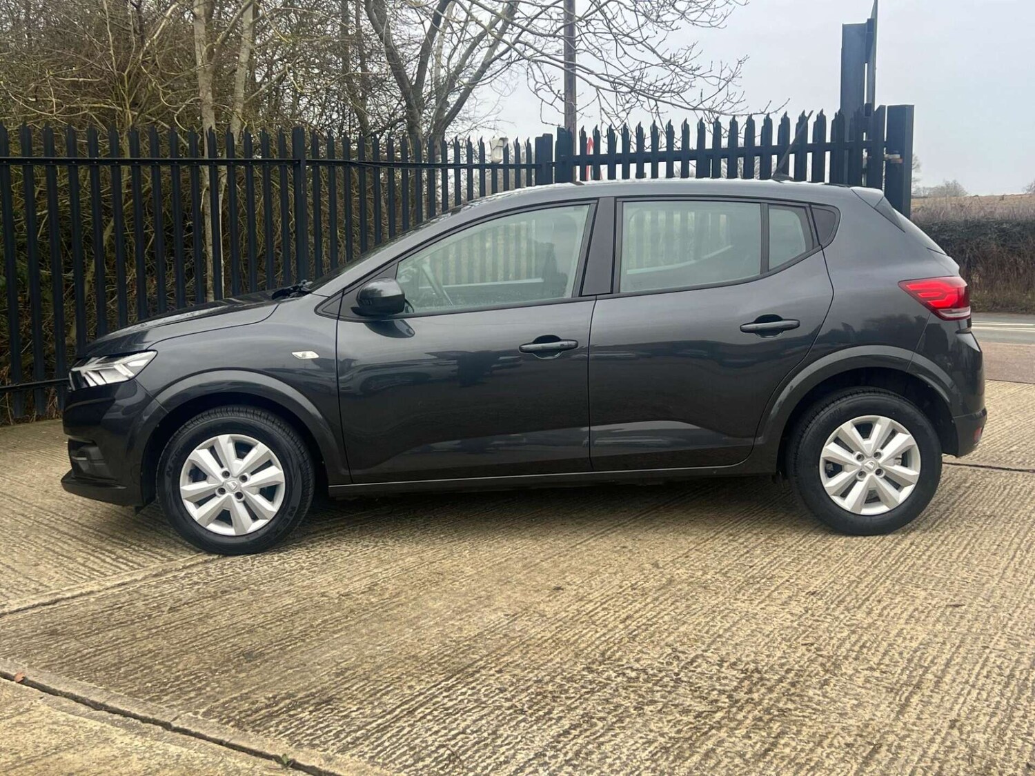 Used Dacia Sandero 2021 for sale - 77350948: Photo 14