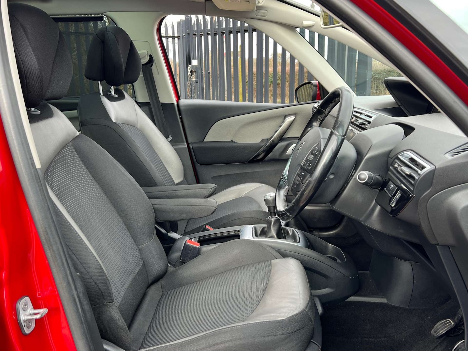 Used Citroen Grand C4 Picasso 2016 for sale - 77632204: Photo 7