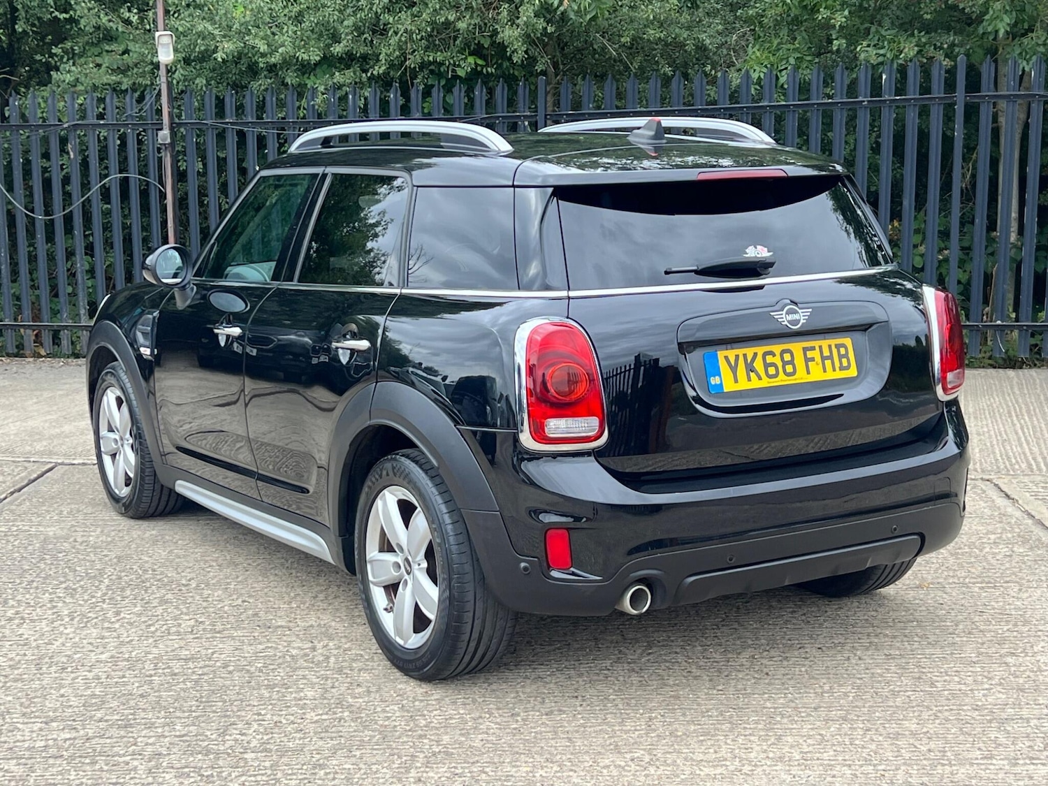 Vehicle 21