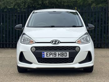 Used Hyundai i10 2019 for sale - 79664109: Photo