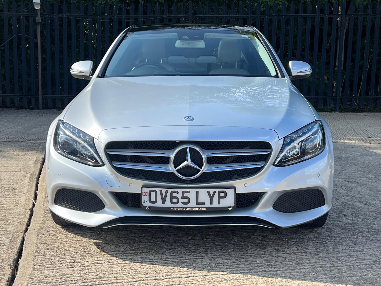 Used Mercedes-Benz C Class 2015 for sale - 75782384: Photo 18