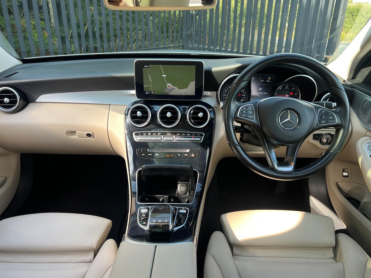 Used Mercedes-Benz C Class 2015 for sale - 75782384: Photo 24