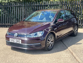 Used Volkswagen Golf 2017 for sale - 79573166: Photo