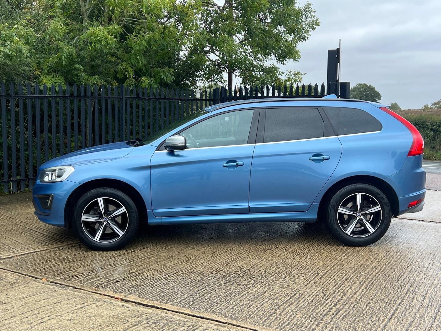 Used Volvo XC60 2016 for sale - 76135880: Photo 14