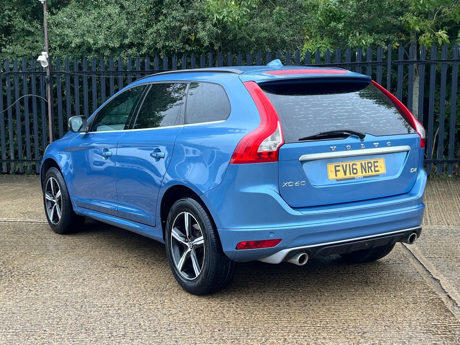 Used Volvo XC60 2016 for sale - 76135880: Photo 20