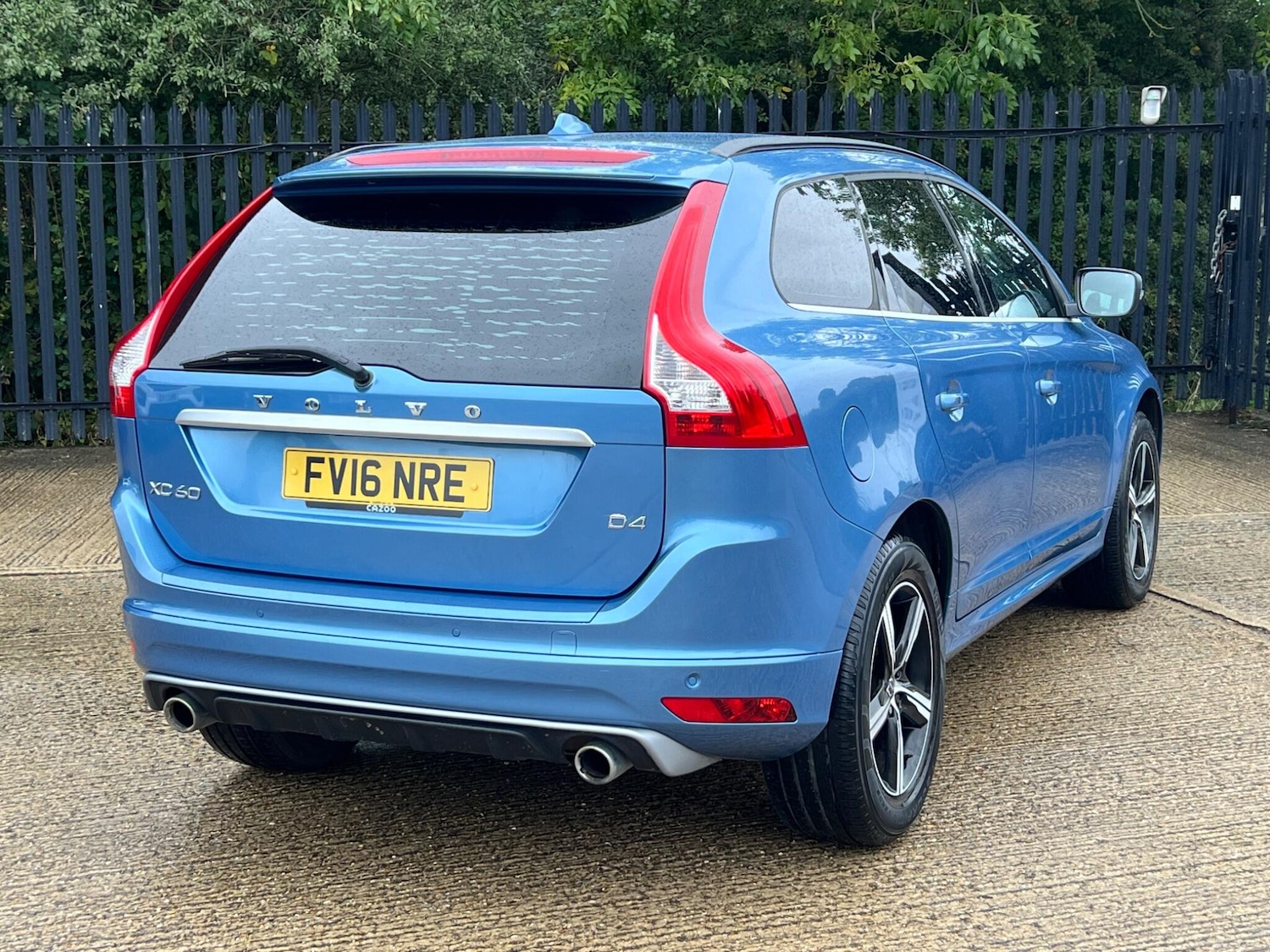 Used Volvo XC60 2016 for sale - 76135880: Photo 21