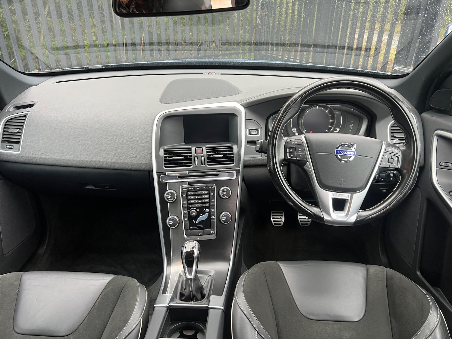 Used Volvo XC60 2016 for sale - 76135880: Photo 6