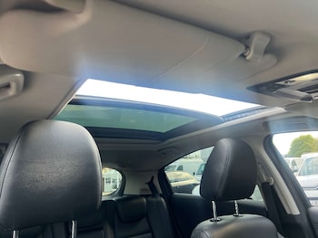 Used Honda HR-V 2015 for sale - 78356347: Photo