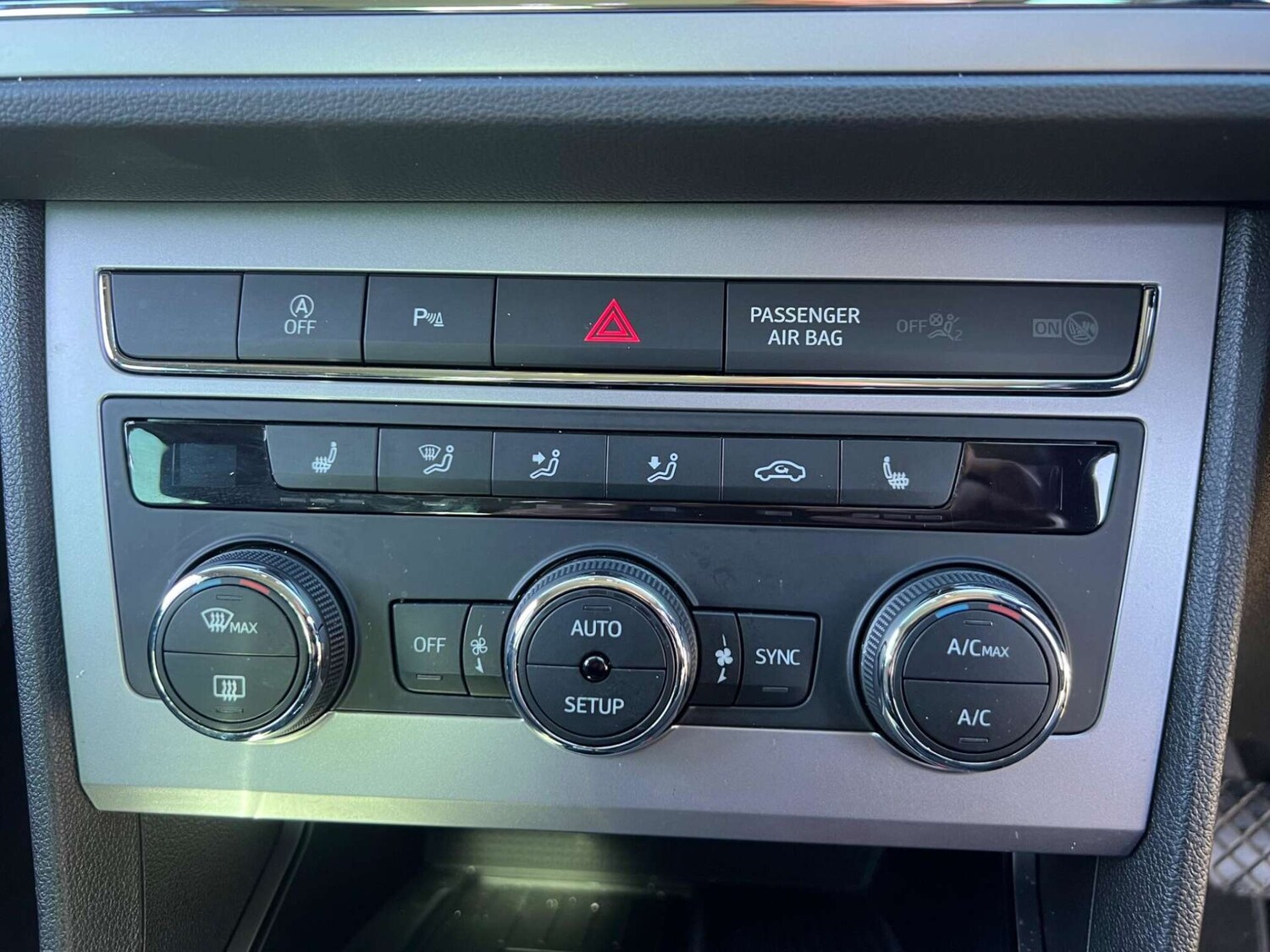 Used SEAT Leon 2017 for sale - 77350960: Photo 25