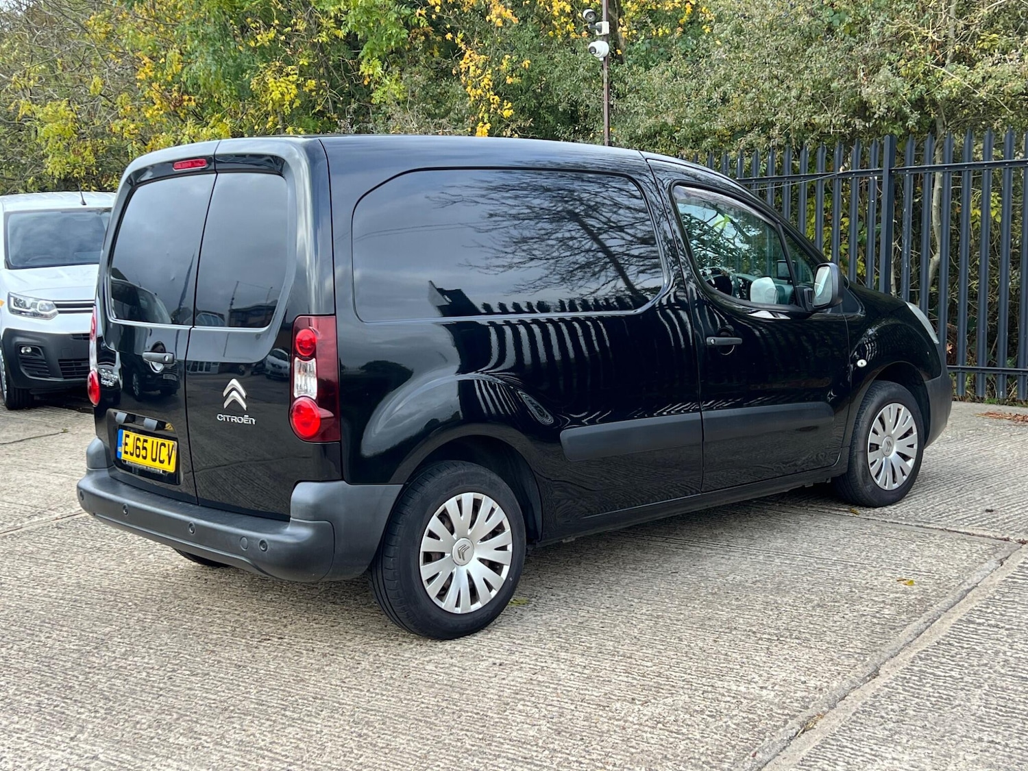 Used Citroen Berlingo 2016 for sale - 76409573: Photo 11