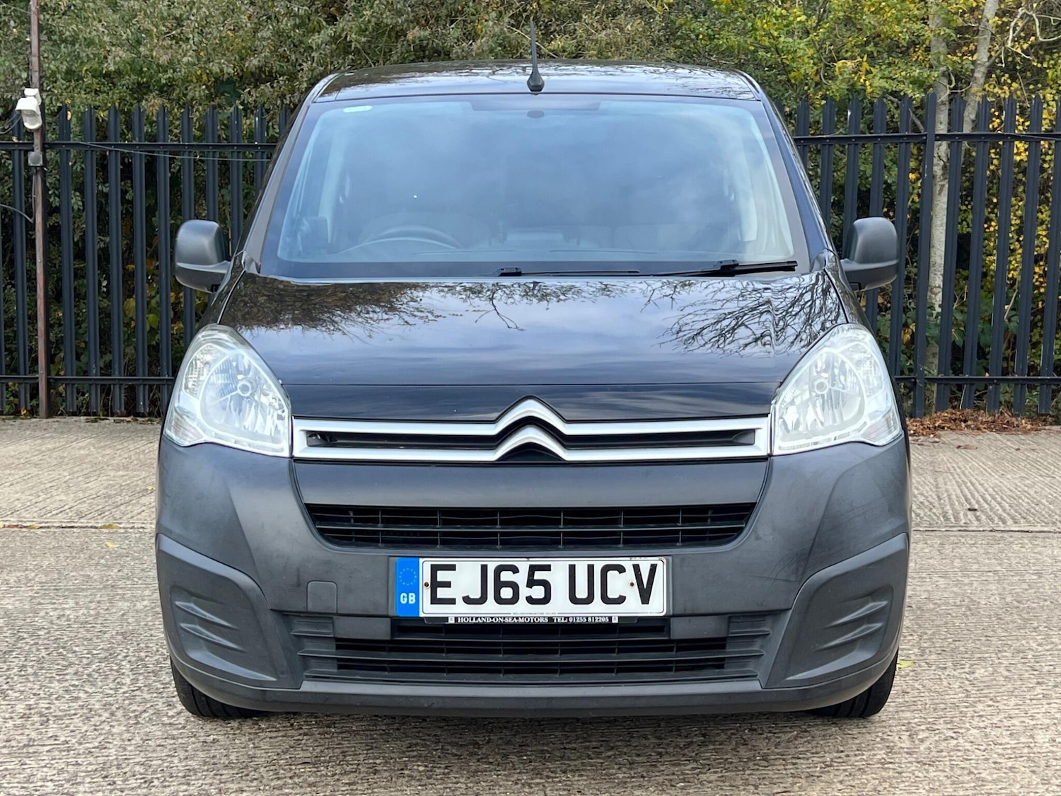 Used Citroen Berlingo 2016 for sale - 76409573: Photo 2