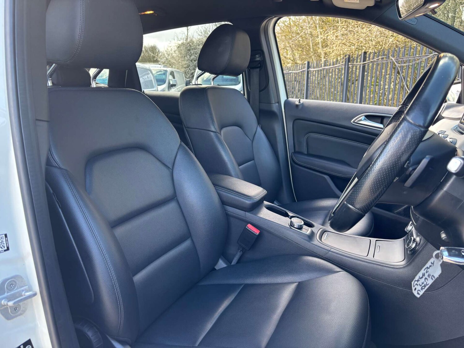 Used Mercedes-Benz B Class 2014 for sale - 78027727: Photo 15