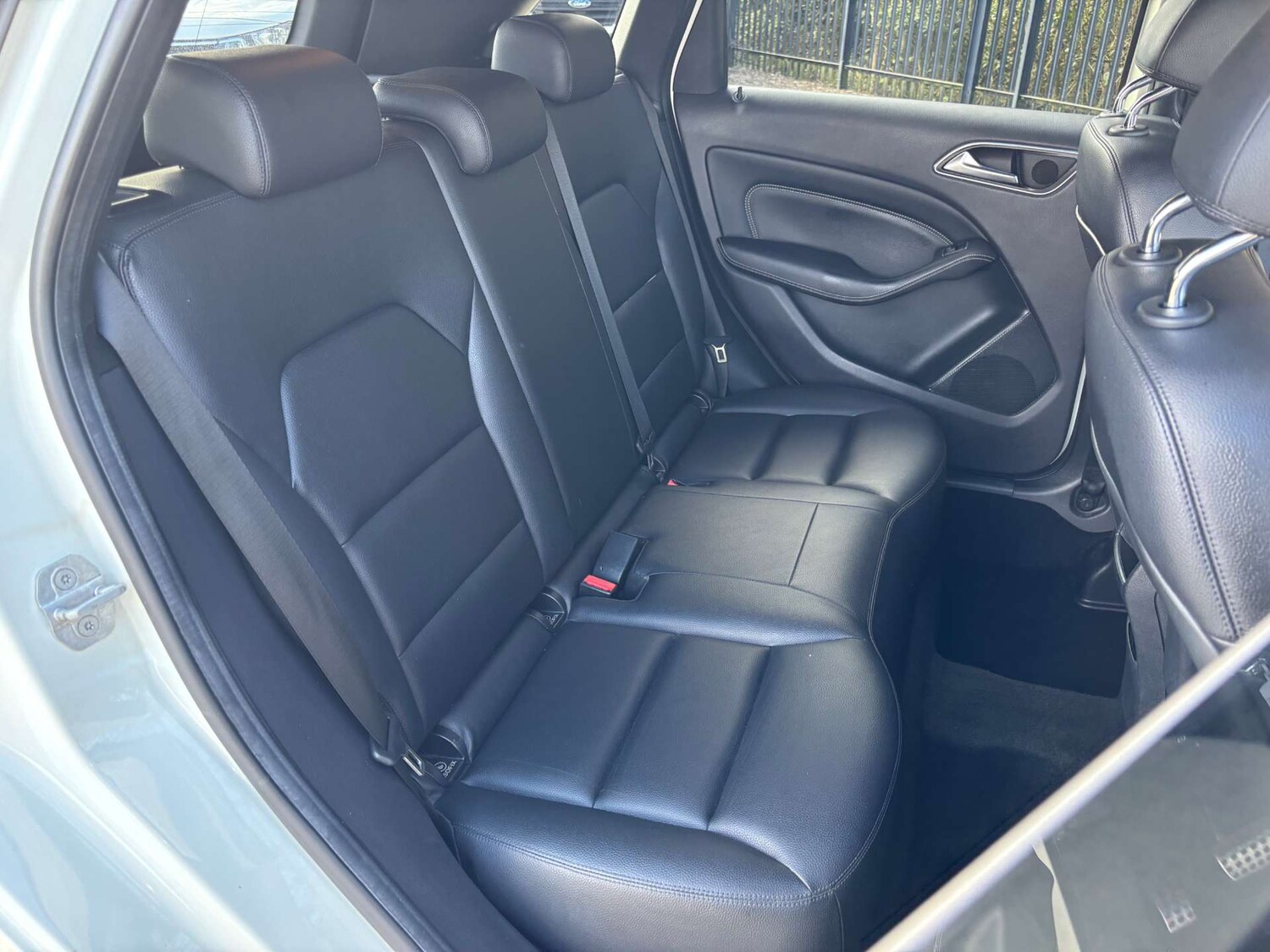 Used Mercedes-Benz B Class 2014 for sale - 78027727: Photo 16