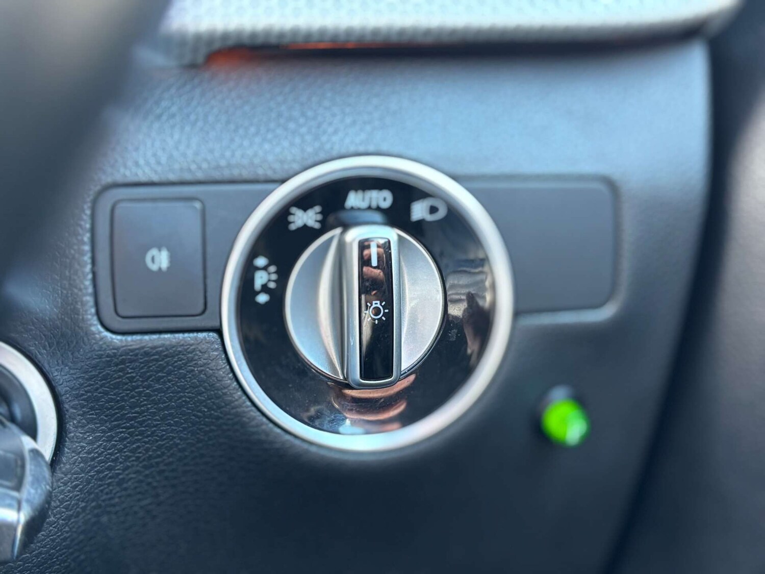 Used Mercedes-Benz B Class 2014 for sale - 78027727: Photo 39