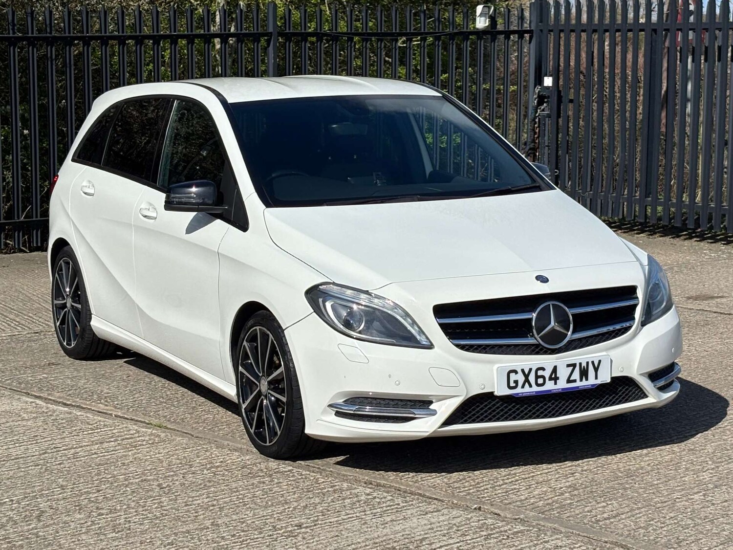 Used Mercedes-Benz B Class 2014 for sale - 78027727: Photo 6
