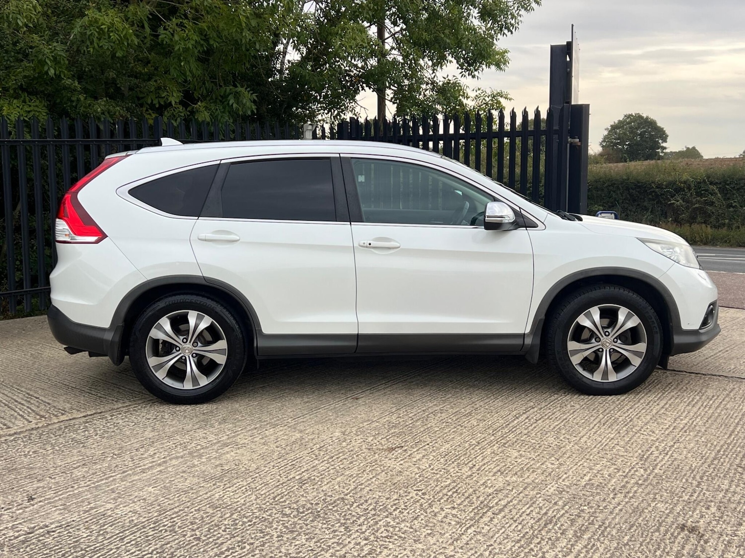 Used Honda CR-V 2014 for sale - 76122900: Photo 14