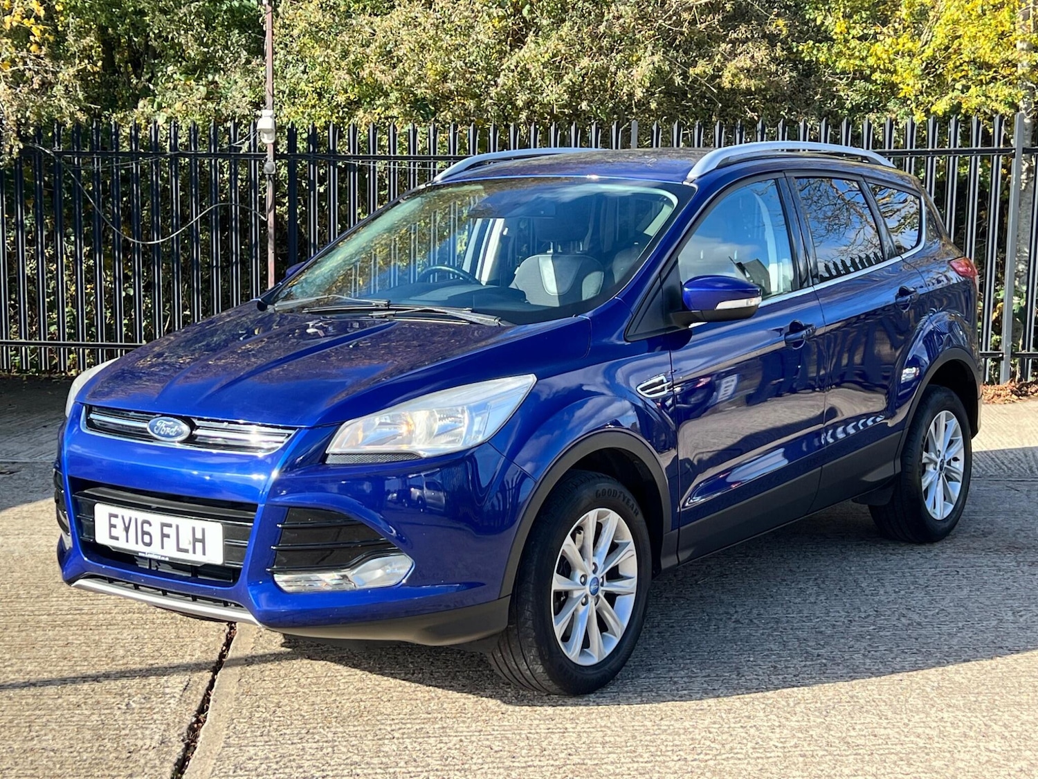 Used Ford Kuga 2016 for sale - 76441059: Photo 1