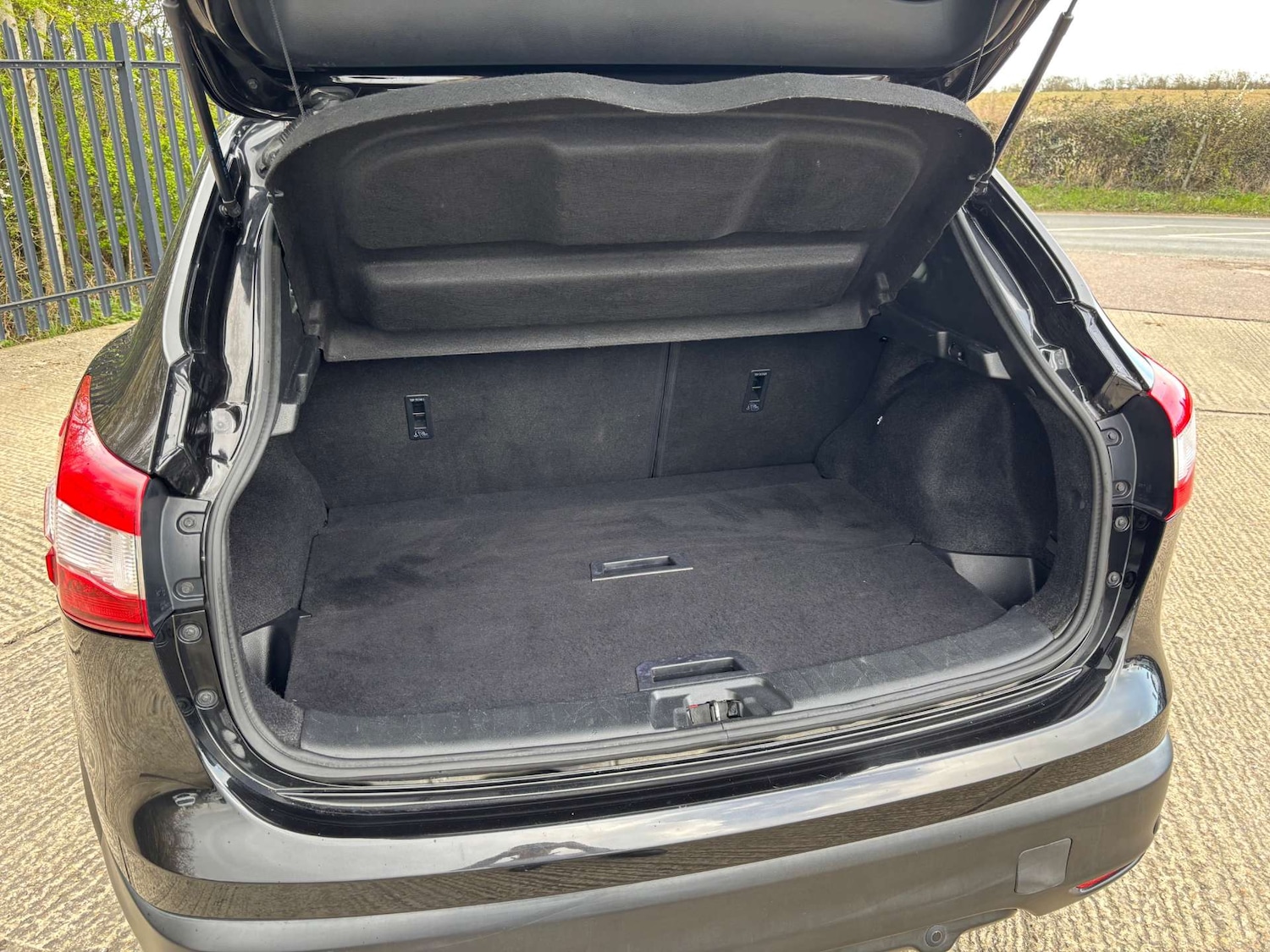 Used Nissan Qashqai 2017 for sale - 78027749: Photo 13