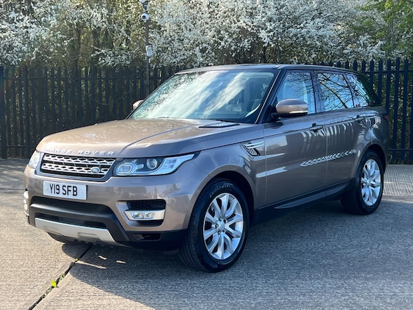 Used Land Rover Range Rover Sport 2015 for sale - 74323787: Photo 1