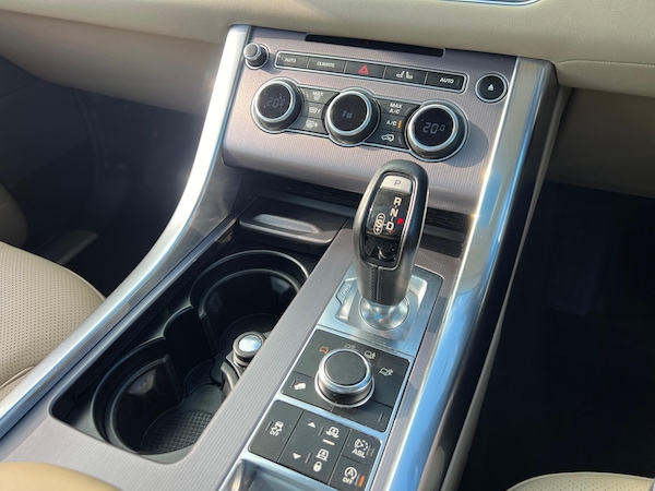 Used Land Rover Range Rover Sport 2015 for sale - 74323787: Photo 28