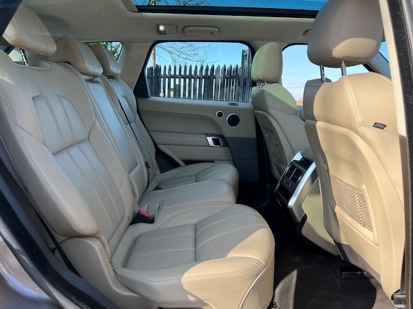 Used Land Rover Range Rover Sport 2015 for sale - 74323787: Photo 29
