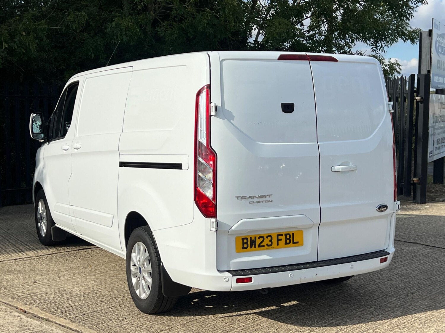 Used Ford Transit Custom 2023 for sale - 76099362: Photo 10