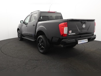 Used Nissan Navara 2021 for sale - 75629544: Photo