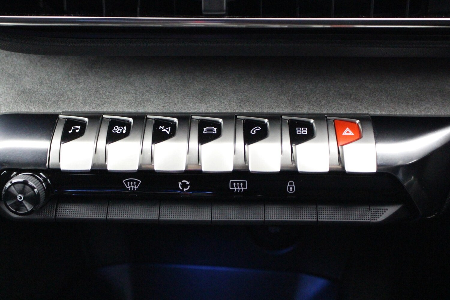 Used Peugeot 3008 2023 for sale - 75992908: Photo 16