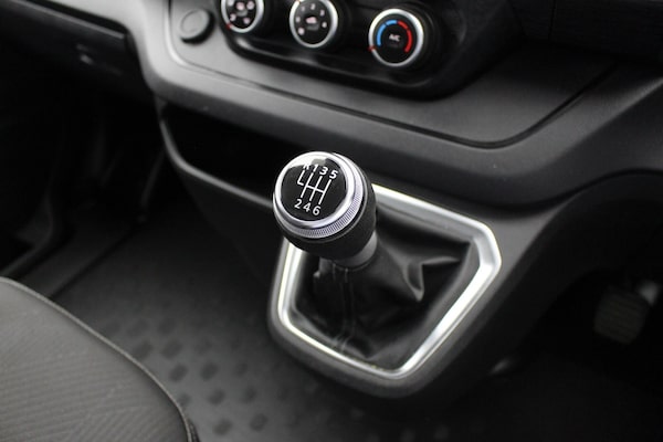 Used Nissan Primastar 2023 for sale - 76302298: Photo 26