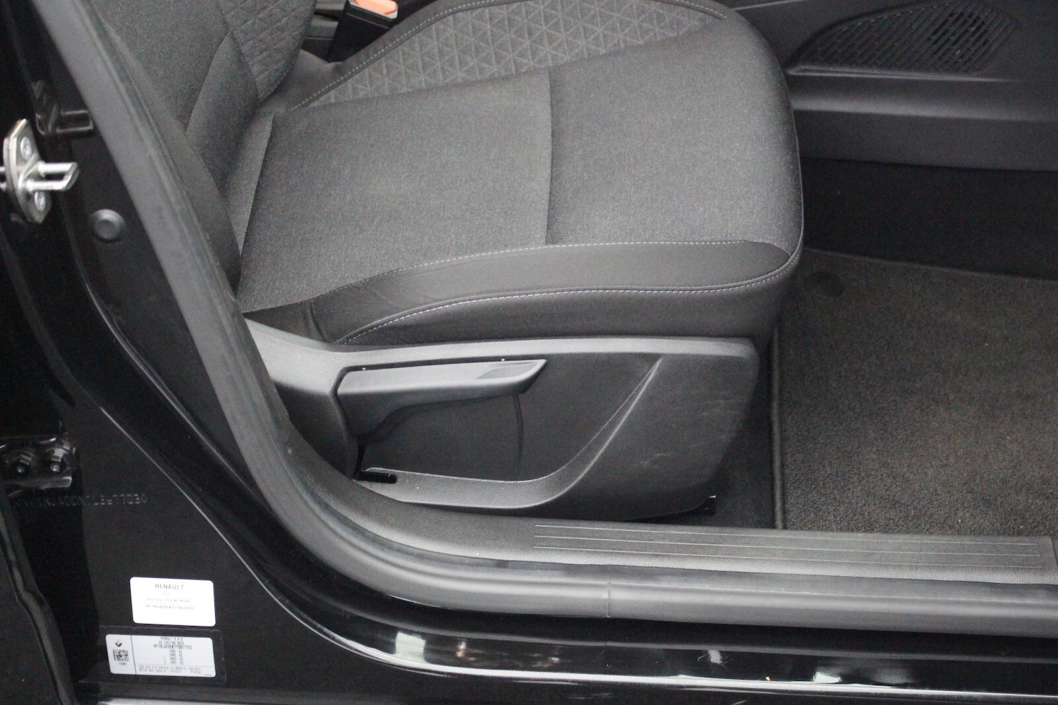 Used Renault Clio 2023 for sale - 76479644: Photo 27